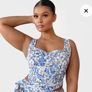 PRETTY LITTLE THING CROP TOP‼️